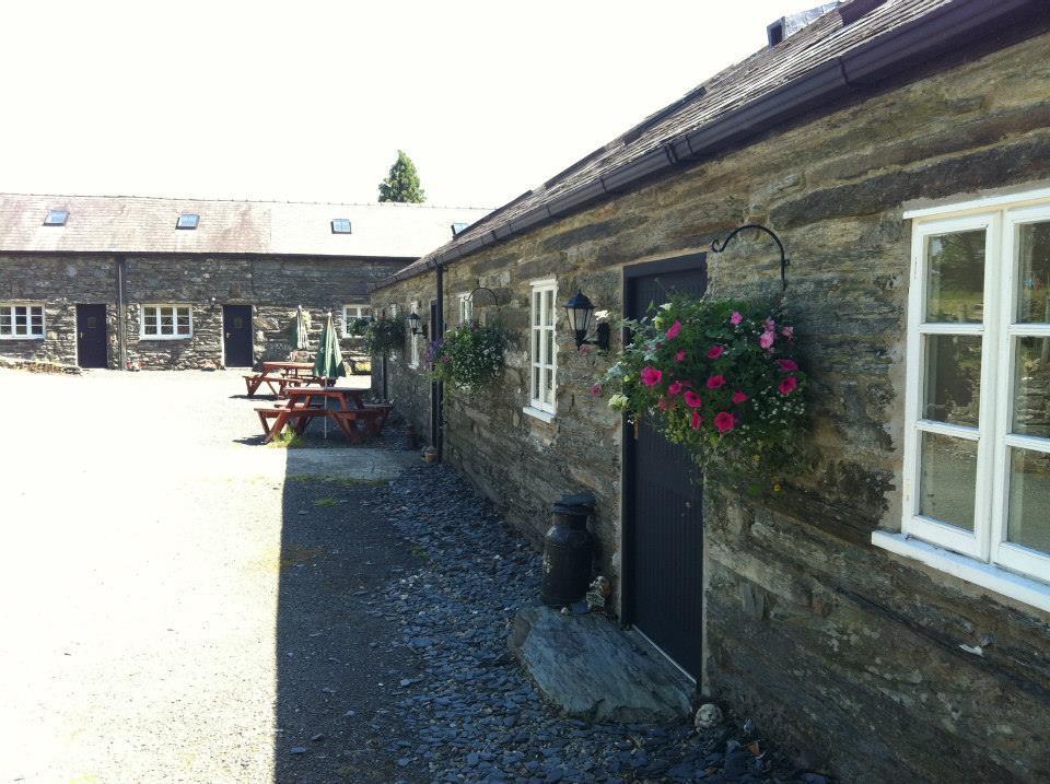 The Oakeley Arms Hotel Maentwrog Buitenkant foto